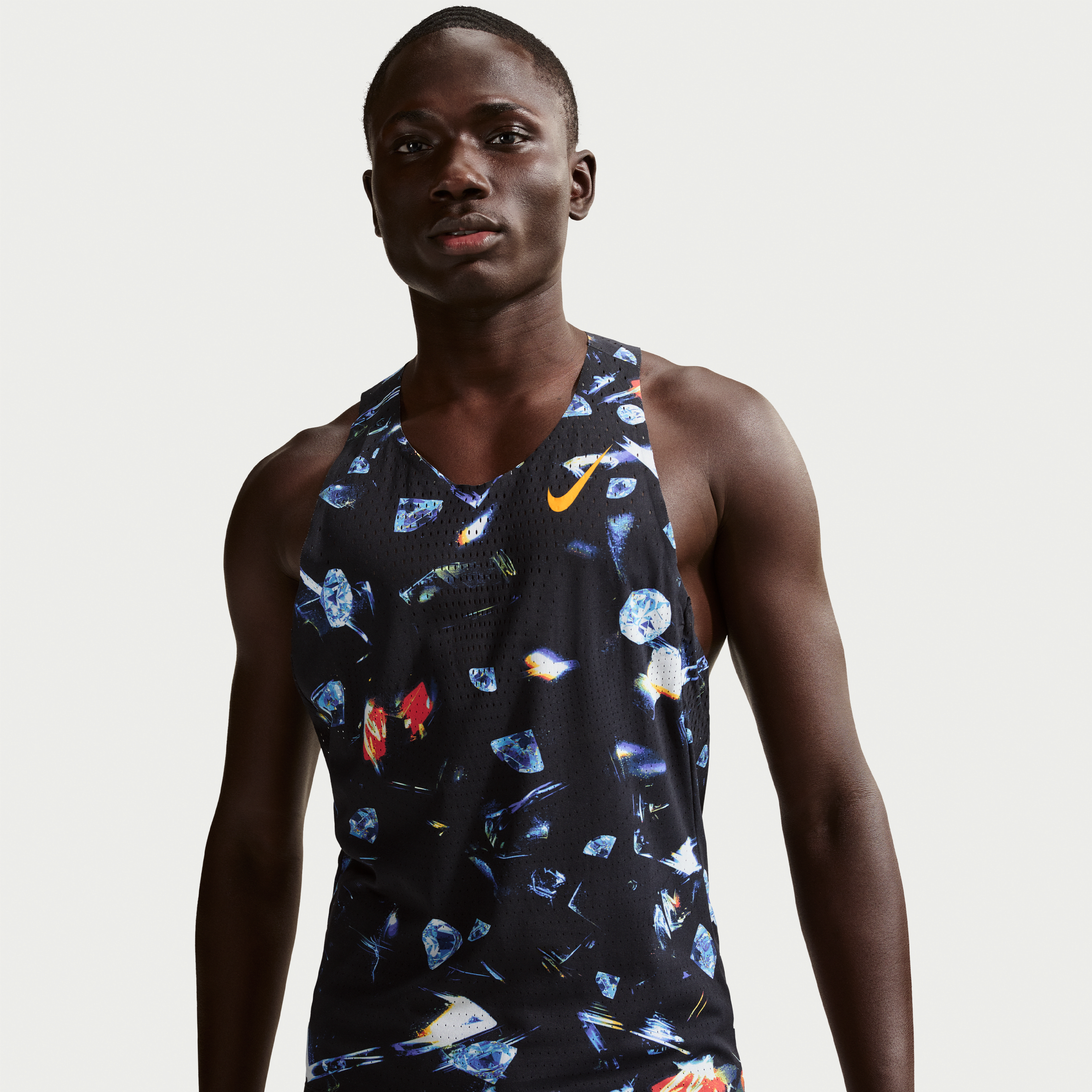 Nike AeroSwift Men's Dri-FIT ADV Running Singlet | The Summit Nike AeroSwift Men's Dri-FIT ADV Running Singlet | The Summit